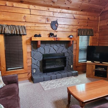 Story Brook: Beautiful True Log Cabin! Close To Dollywood, State Park, And More! Sevierville Extérieur photo