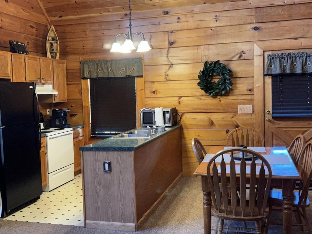 Story Brook: Beautiful True Log Cabin! Close To Dollywood, State Park, And More! Sevierville Extérieur photo
