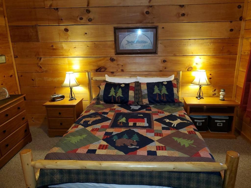 Story Brook: Beautiful True Log Cabin! Close To Dollywood, State Park, And More! Sevierville Extérieur photo