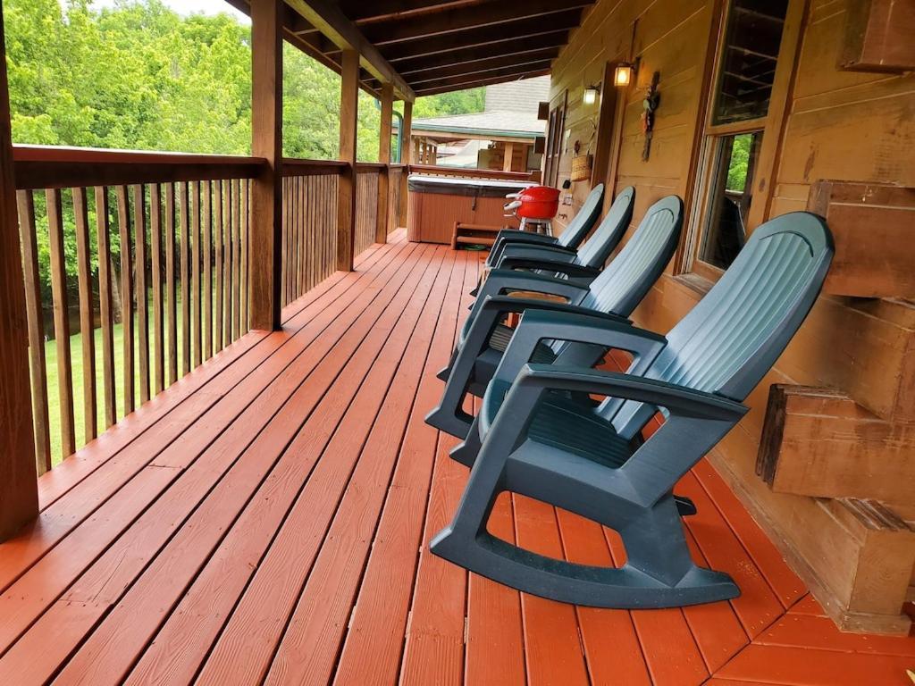 Story Brook: Beautiful True Log Cabin! Close To Dollywood, State Park, And More! Sevierville Extérieur photo